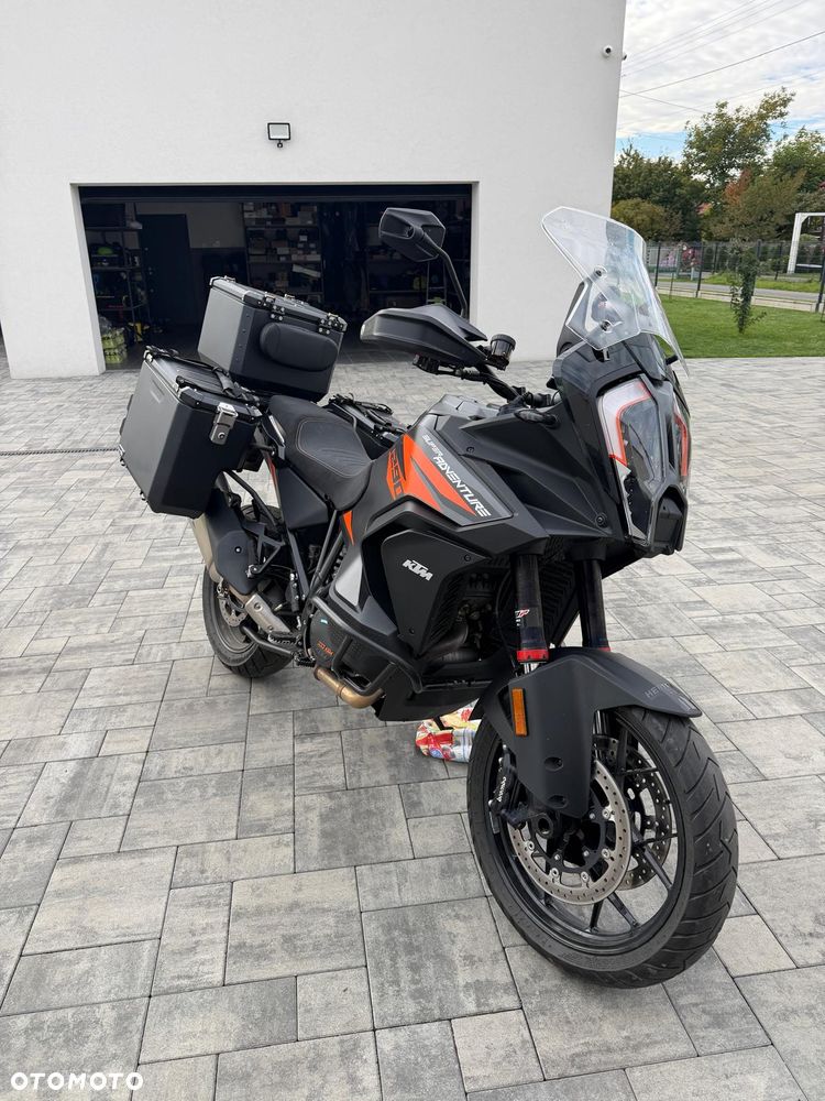 KTM Adventure