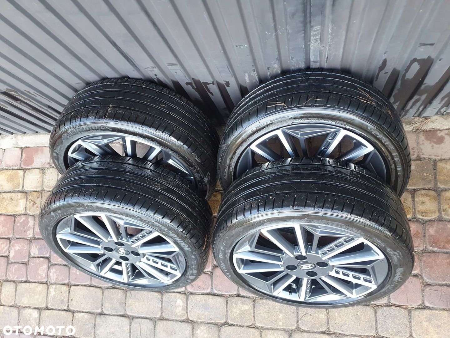 KOŁA FELGI 215/45R17 HYUNDAI I20 III N-LINE BAYON OE 7J X17 ET54 LATO 4x100 - 16
