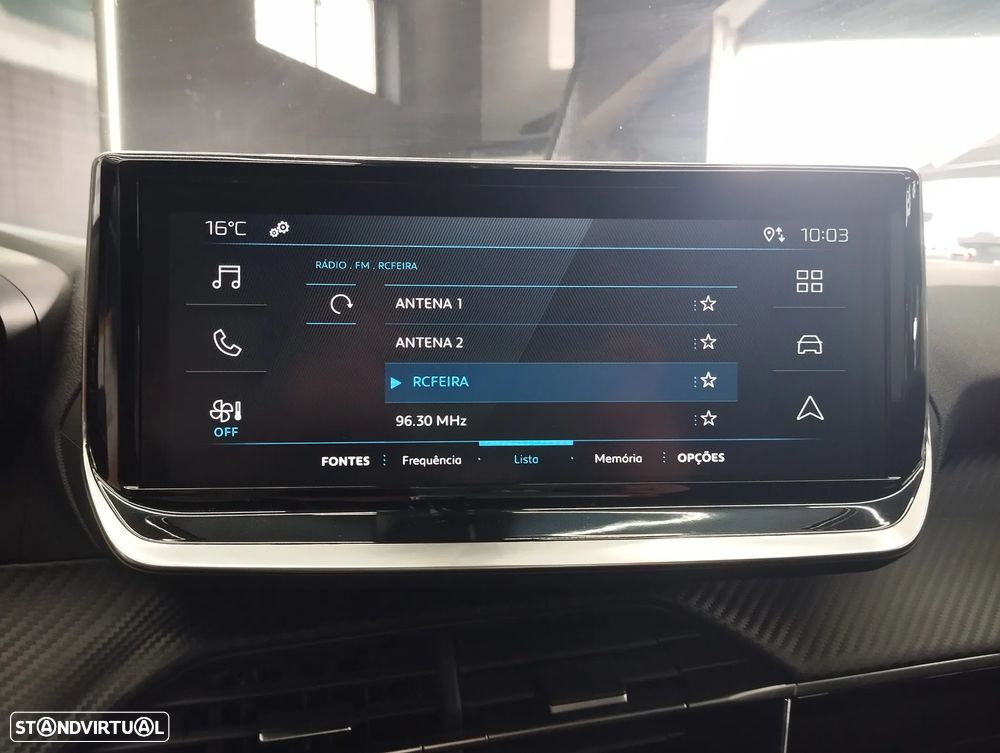Peugeot 2008 1.2 PureTech Style - 28