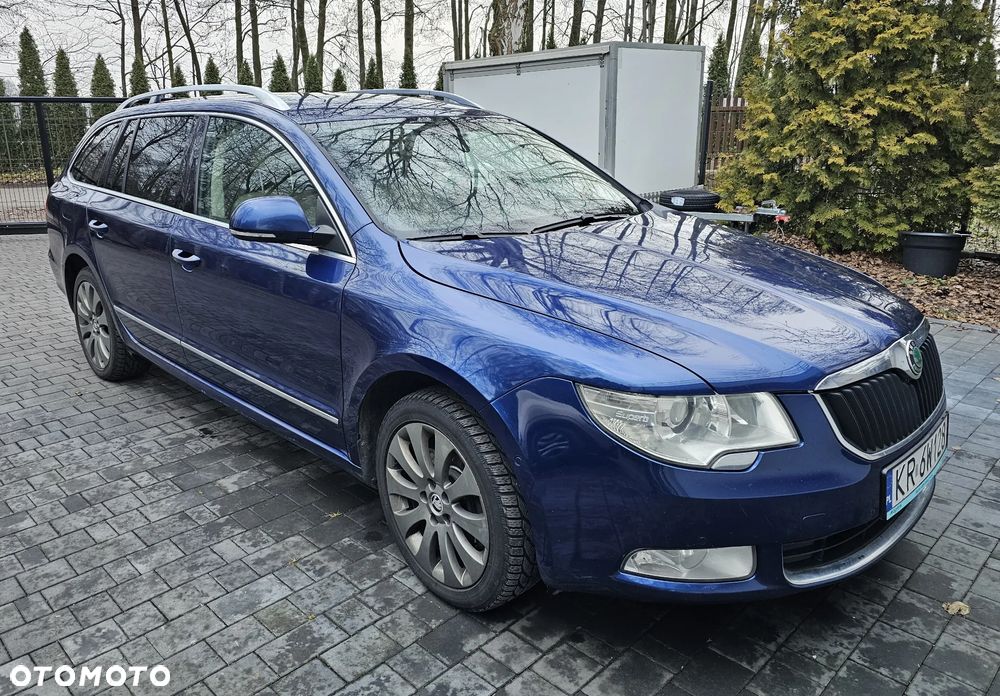 Skoda Superb 3.6 FSI 4x4 Platinum DSG - 2