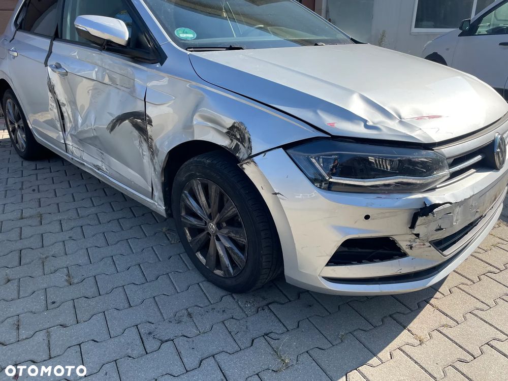 Volkswagen Polo 1.6 TDI SCR DSG Comfortline - 4
