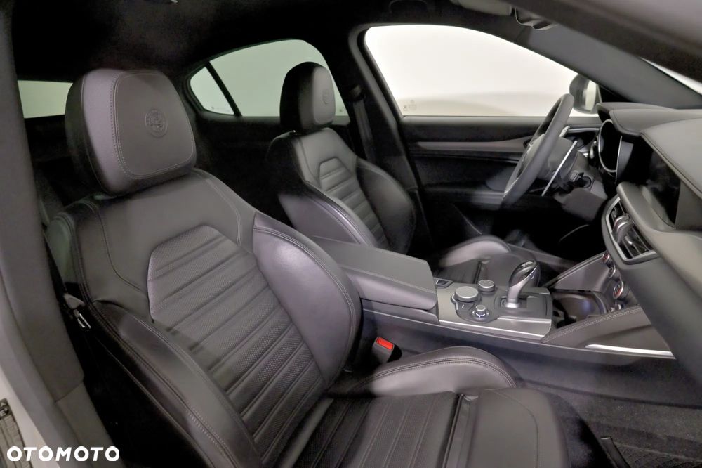 Alfa Romeo Stelvio 2.0 Turbo TI Q4 - 34