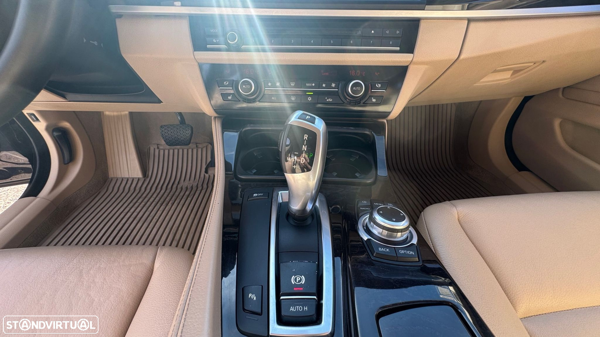 BMW 520 d Exclusive Auto 123g - 34
