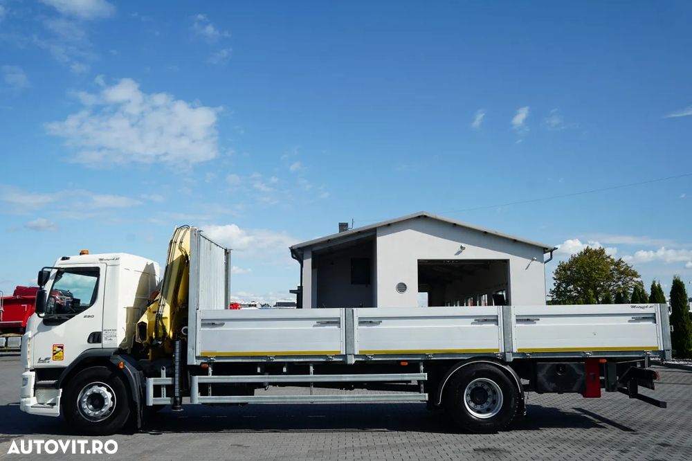 DAF LF 250 / 4X2 / LIVRARE - 7.3 + HDS HYVA HB 150X -E3 / RADIOCOMANDĂ / ROTATOARE / MAX. CAPACITATE DE RIDICARE: 5200 KG / EURO 6 - 15