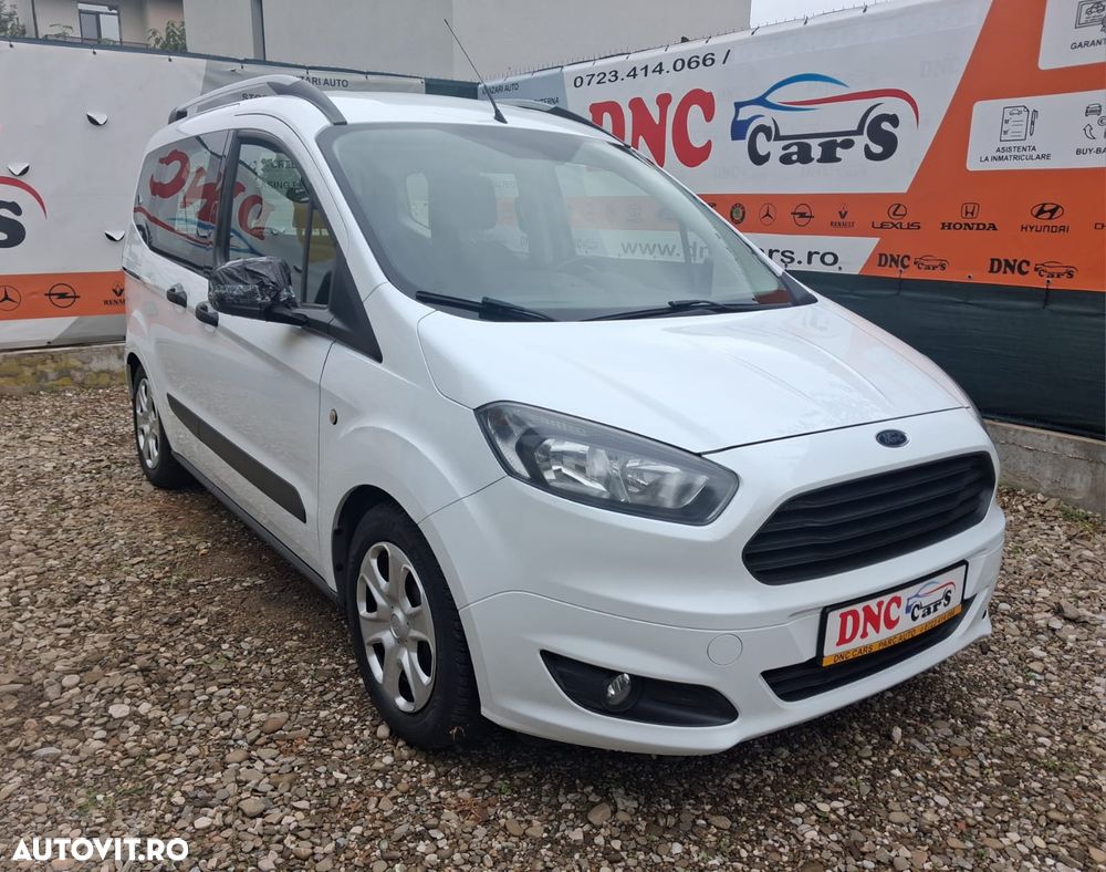 Ford Tourneo Courier 1.5 TDCi S&S Ambiente - 1