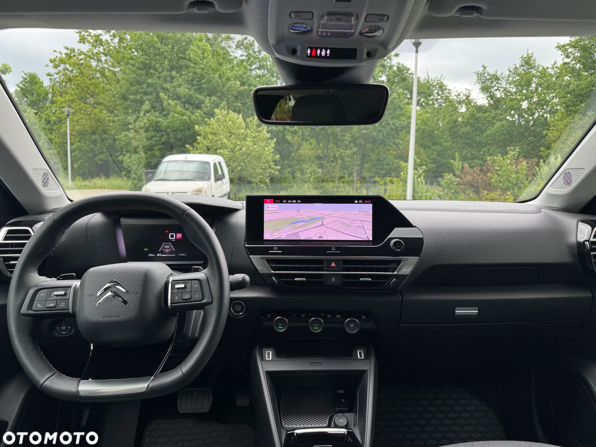 Citroën C4 1.2 PureTech Max S&S EAT8 - 24