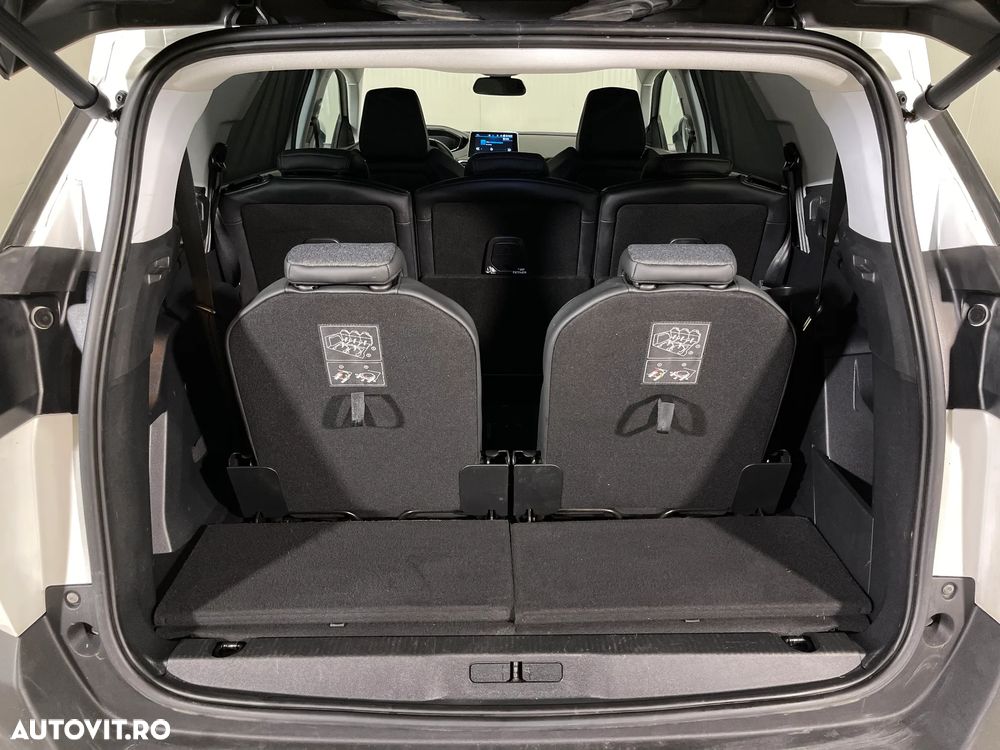 Peugeot 5008 - 15