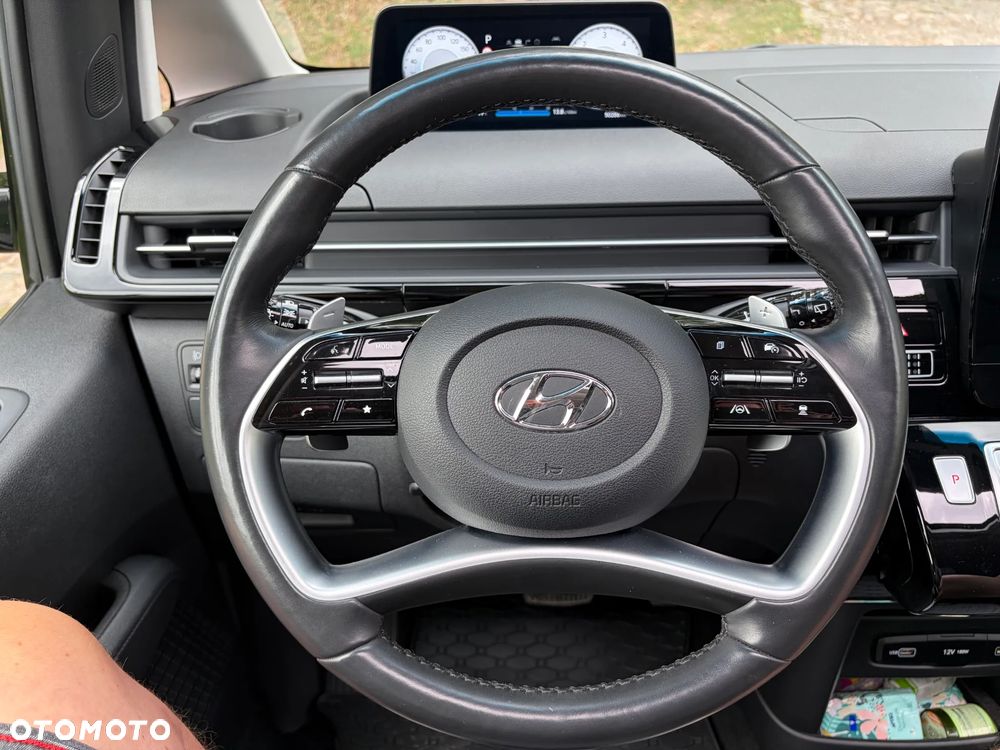 Hyundai Staria 2.2 CRDi Prime - 24