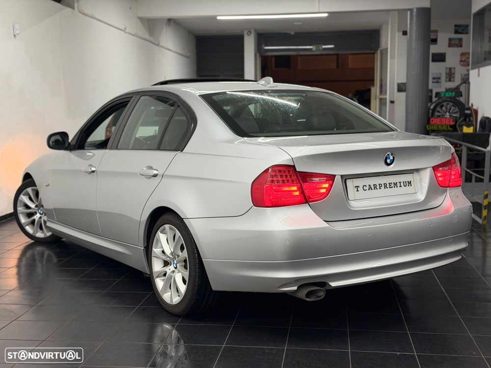 BMW 320 d Navi. Sport Auto - 6