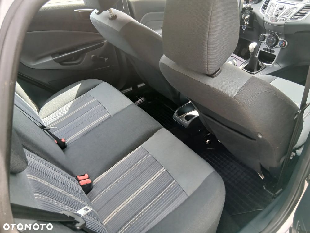Ford Fiesta 1.25 Silver X (Ambiente) - 12
