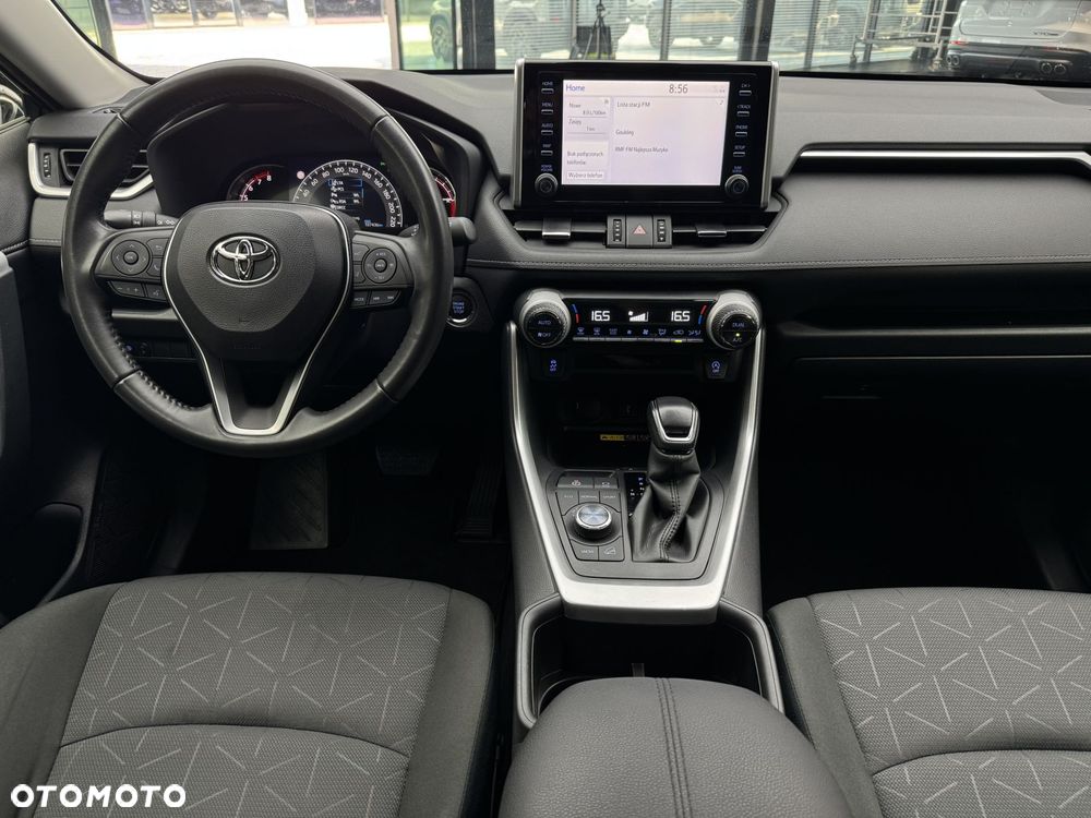 Toyota RAV4 - 16