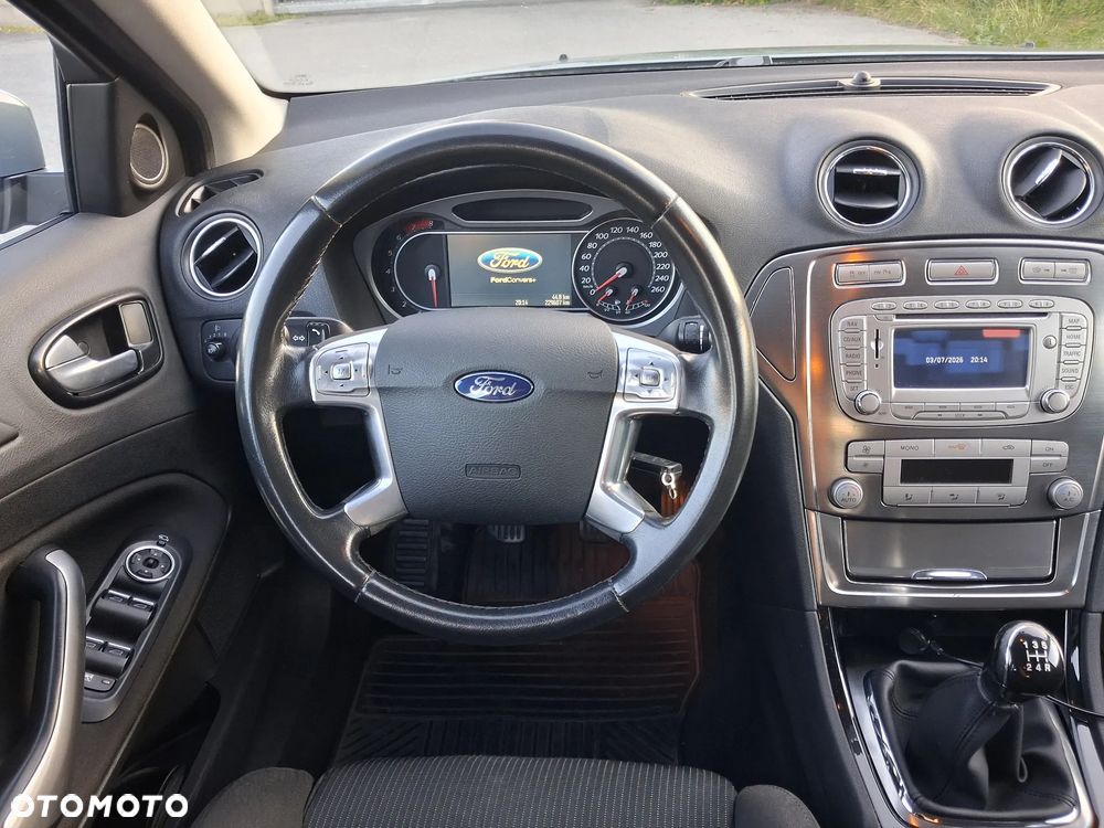 Ford Mondeo 2.0 Titanium - 16