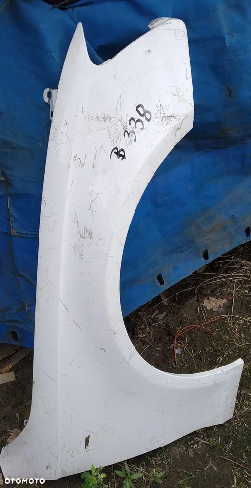 B338 PRAWY BŁOTNIK AUDI A4 B8 2008-12 - 1