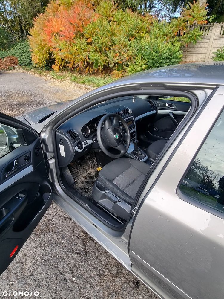 Skoda Octavia - 8