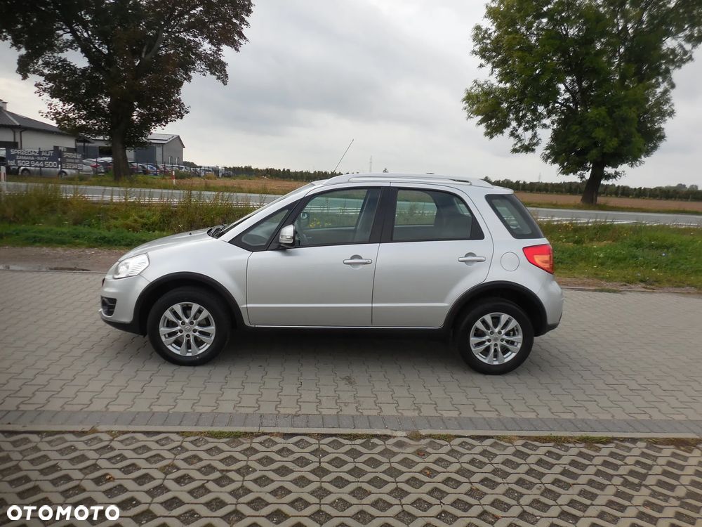 Suzuki SX4 - 4