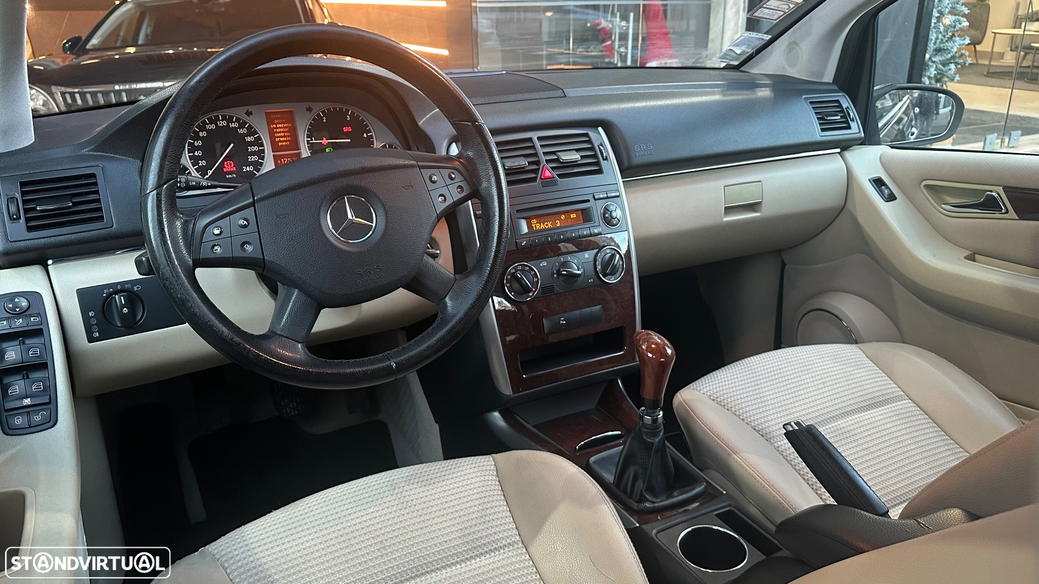 Mercedes-Benz B 200 CDi - 7