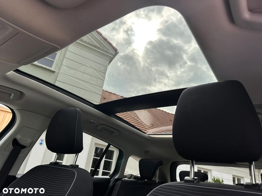 Ford Focus 1.5 EcoBlue Start-Stopp-System TITANIUM STYLE - 30