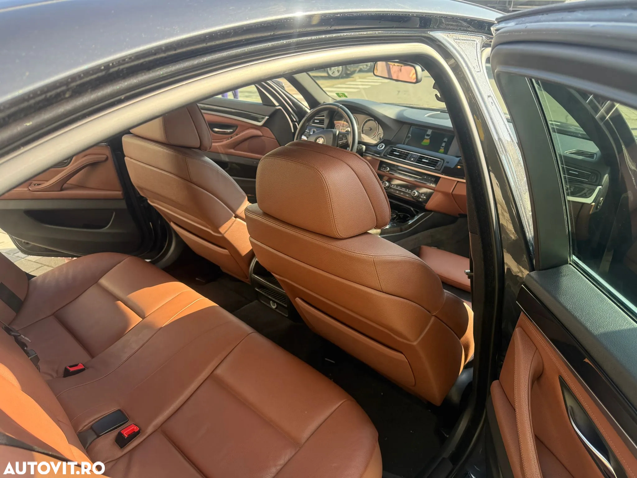 BMW Seria 5 525d Aut. - 6