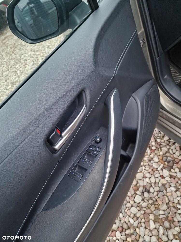 Toyota Corolla 2.0 Business Edition - 13