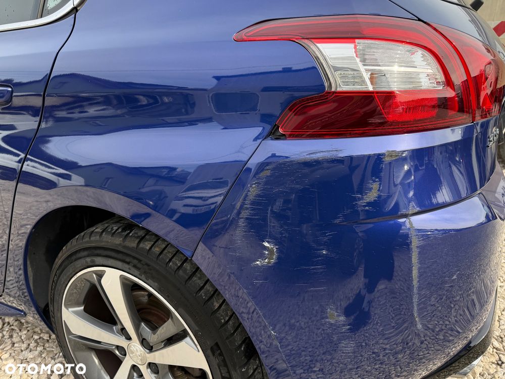 Peugeot 308 - 23