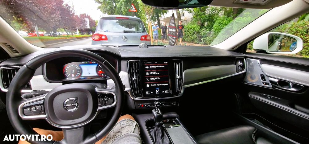 Volvo S90 D5 AWD Geartronic Inscription - 11