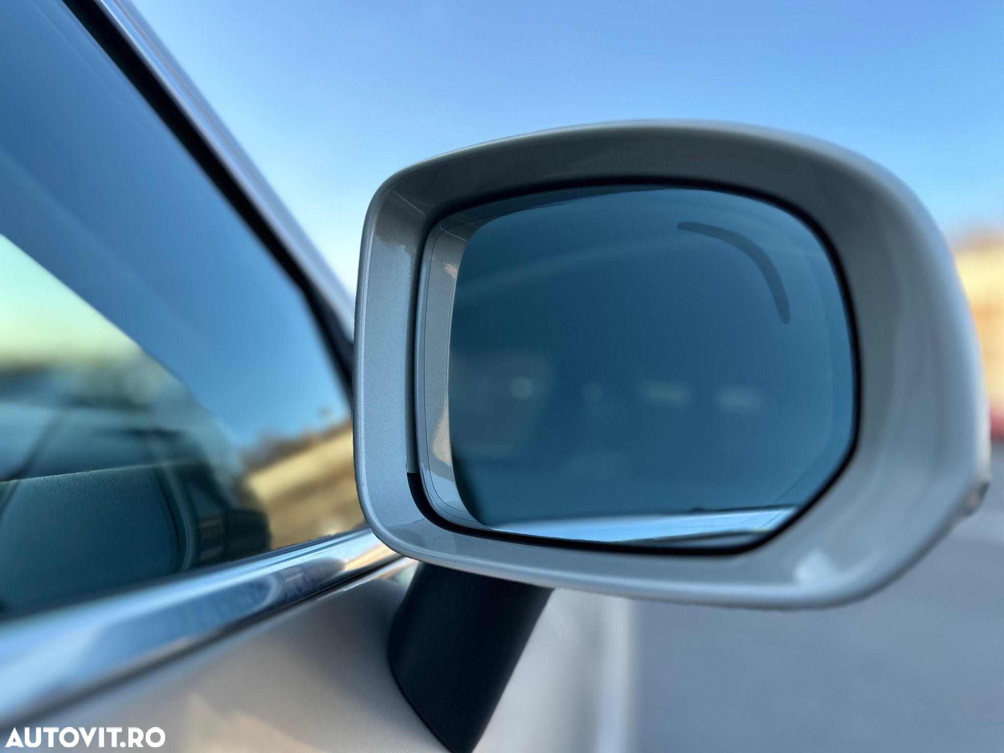 Volvo XC 60 D5 AWD Inscription - 25