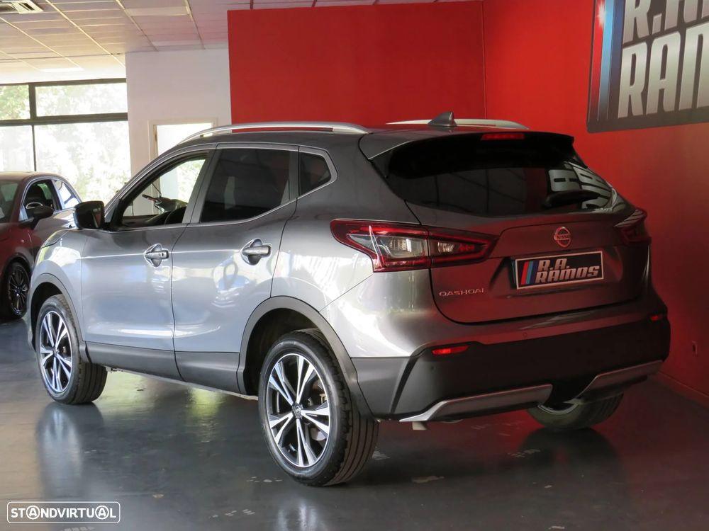 Nissan Qashqai 1.5 dCi N-Connecta J18+Led - 8