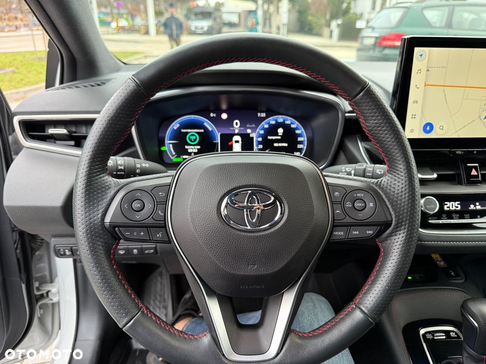 Toyota Corolla 1.8 Hybrid GR Sport - 12