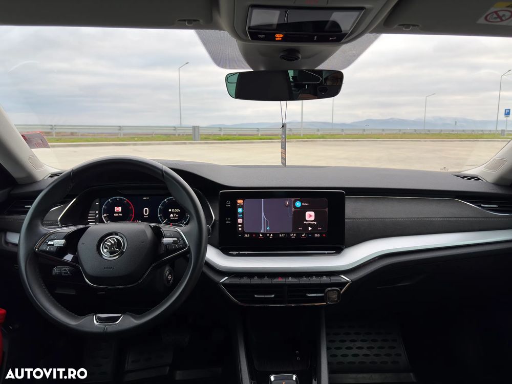 Skoda Octavia 2.0 TDI STYLE DSG - 11