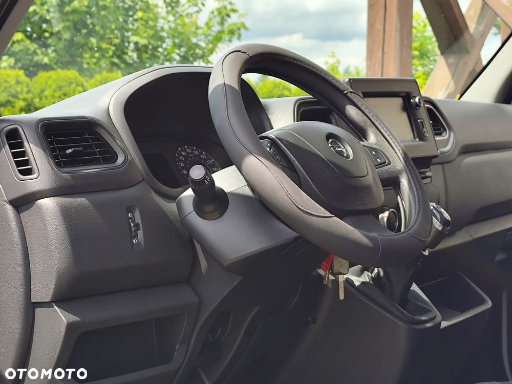 Opel Movano 2.3CDTI 150 - 10