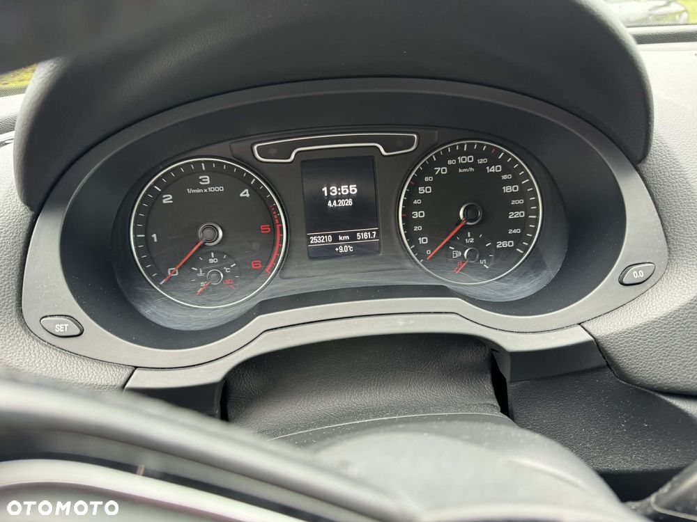 Audi Q3 2.0 TDI Quattro S tronic - 15