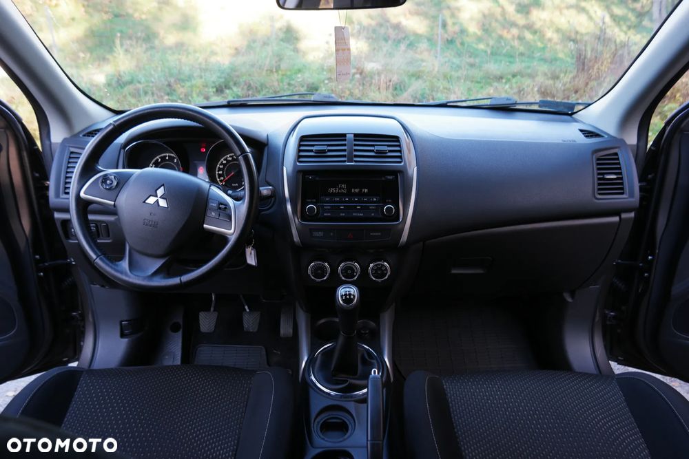Mitsubishi ASX - 30