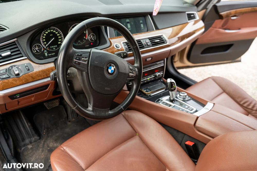 BMW Seria 5 - 13