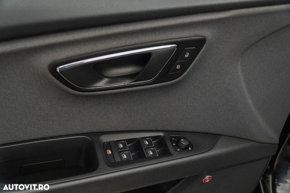 Seat Leon 2.0 TDI DPF Start&Stop DSG XCELLENCE - 30