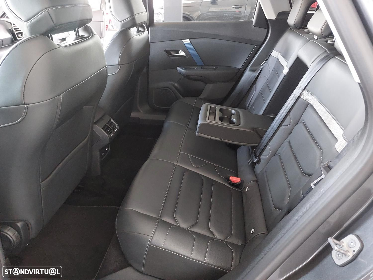 Citroën e-C4 50 kWh Shine Pack - 46