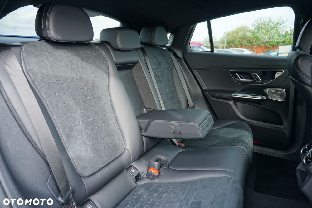 Mercedes-Benz GLC 220 d mHEV 4-Matic AMG Line - 9