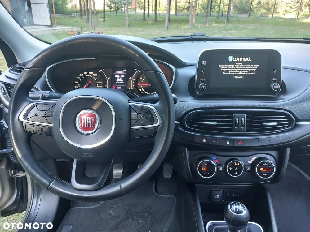 Fiat Tipo 1.4 16v Lounge EU6d - 14