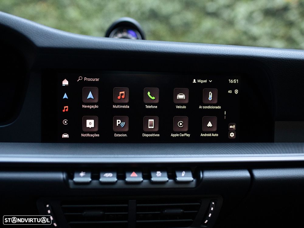 Porsche 911 (992) Carrera - 41