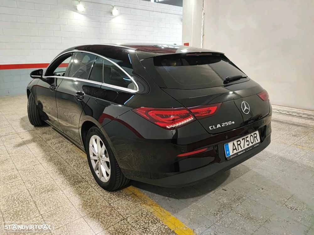Mercedes-Benz CLA 250 e Shooting Brake Style Plus - 3