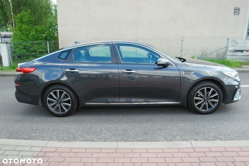 Kia Optima - 13