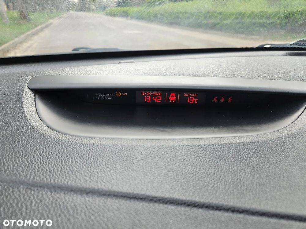 Kia Ceed 1.6 CRDi L Business Line - 25