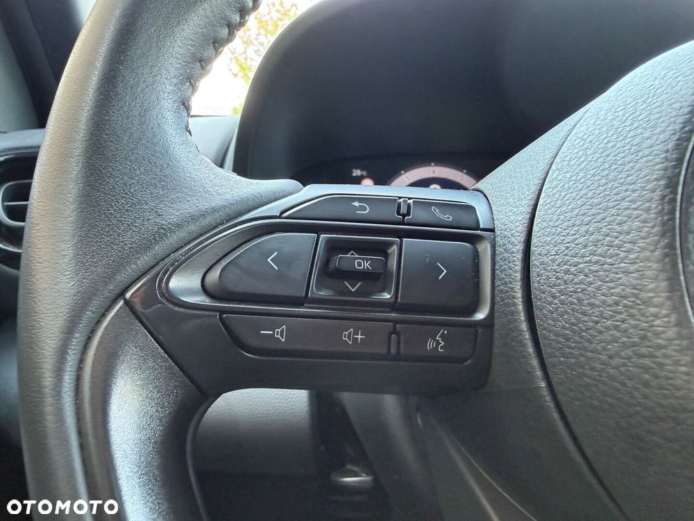 Toyota Yaris Cross Hybrid 1.5 Style - 24