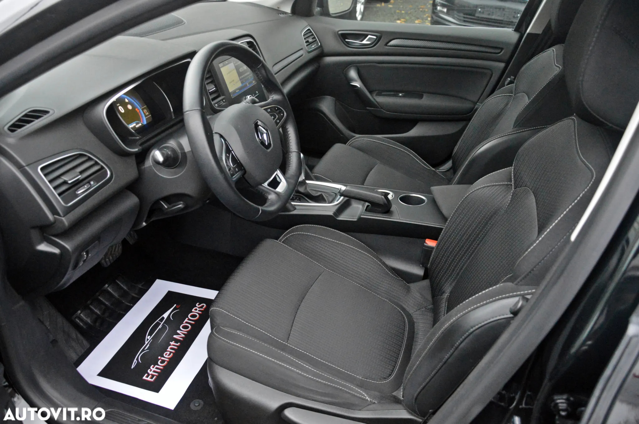 Renault Megane BLUE dCi 115 EDC BUSINESS EDITION - 19