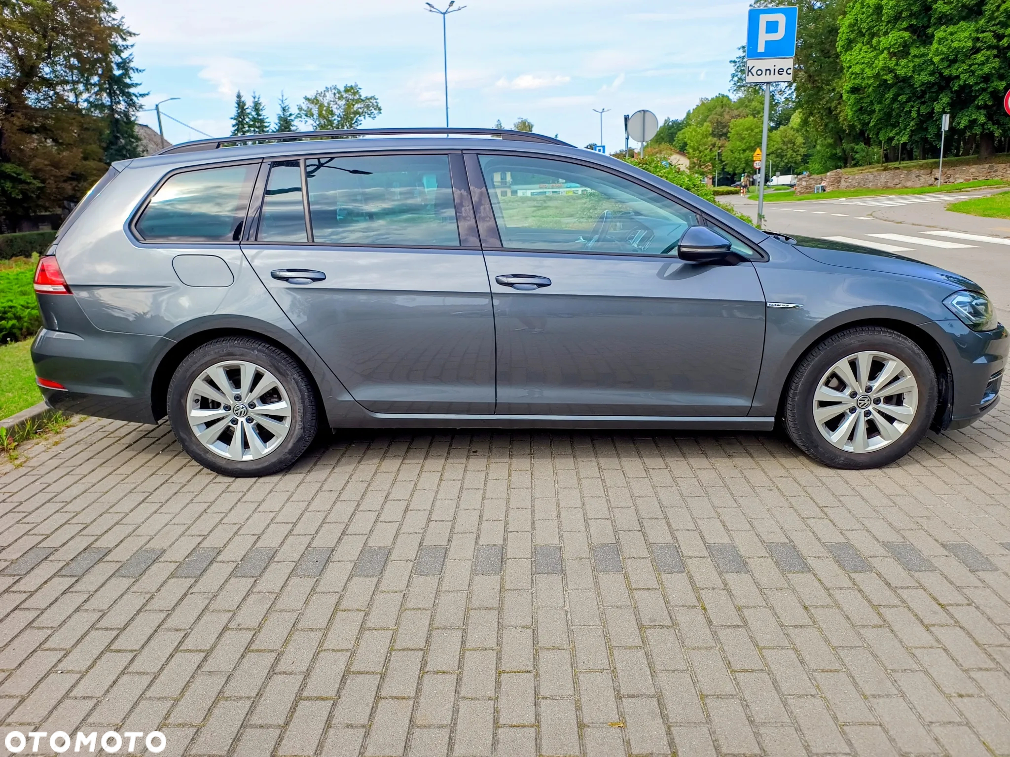 Volkswagen Golf VII 1.5 TSI BMT Comfortline - 4