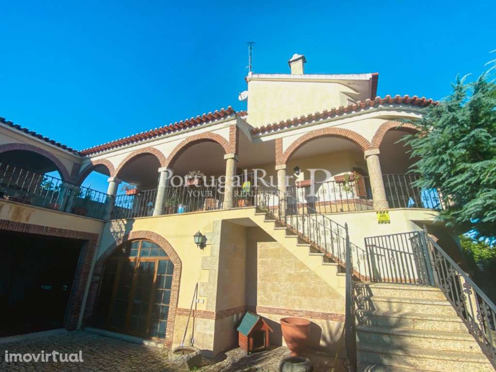 Moradia T6 nas termas de Monfortinho - Grande imagem: 3/33