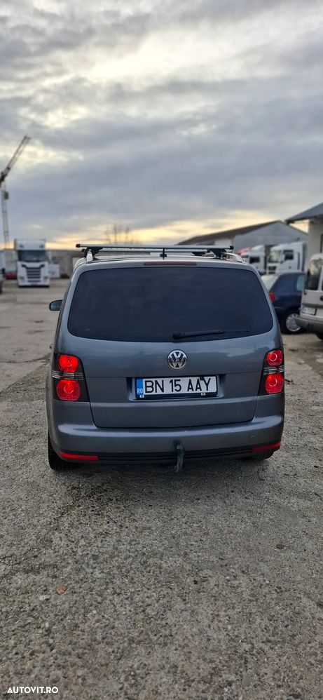 Volkswagen Touran 1.9TDI Highline - 5