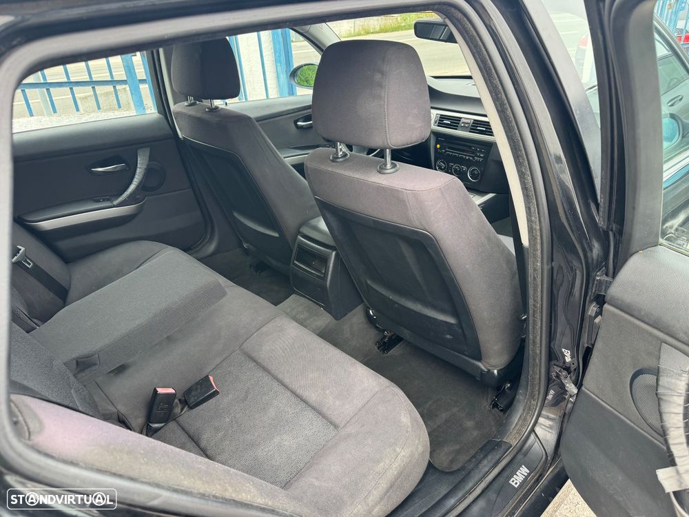 BMW 318 d DPF Edition Exclusive - 27