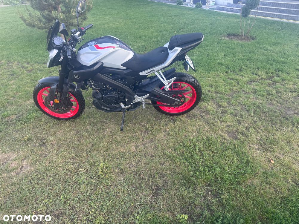Yamaha MT - 1