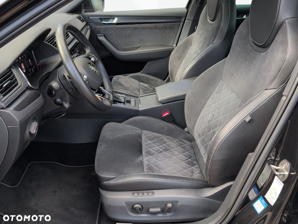 Skoda Superb 2.0 TSI 4x4 Sportline DSG - 17