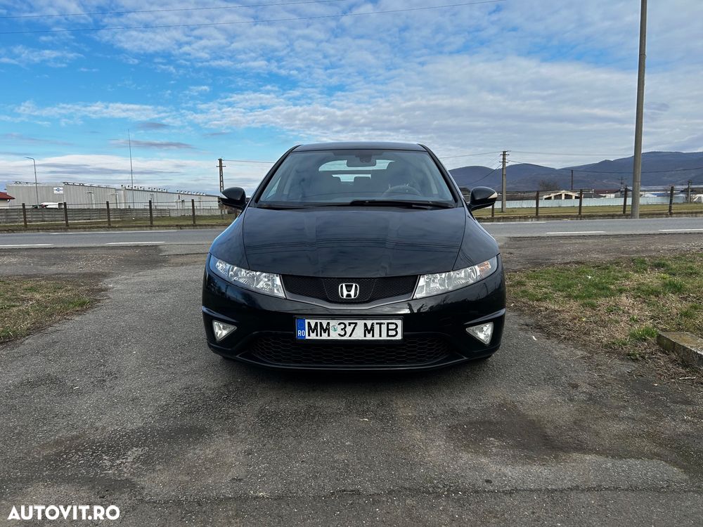 Honda Civic 1.8 SOHC i-VTEC MT GT - 3